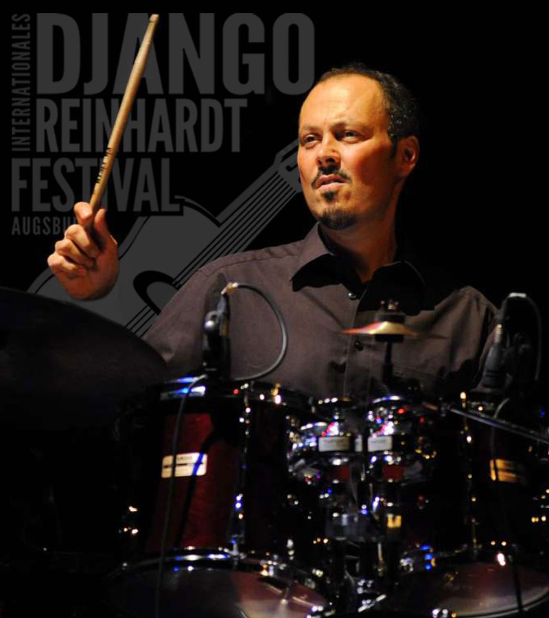 Slider-Mobil-03-Guido-May